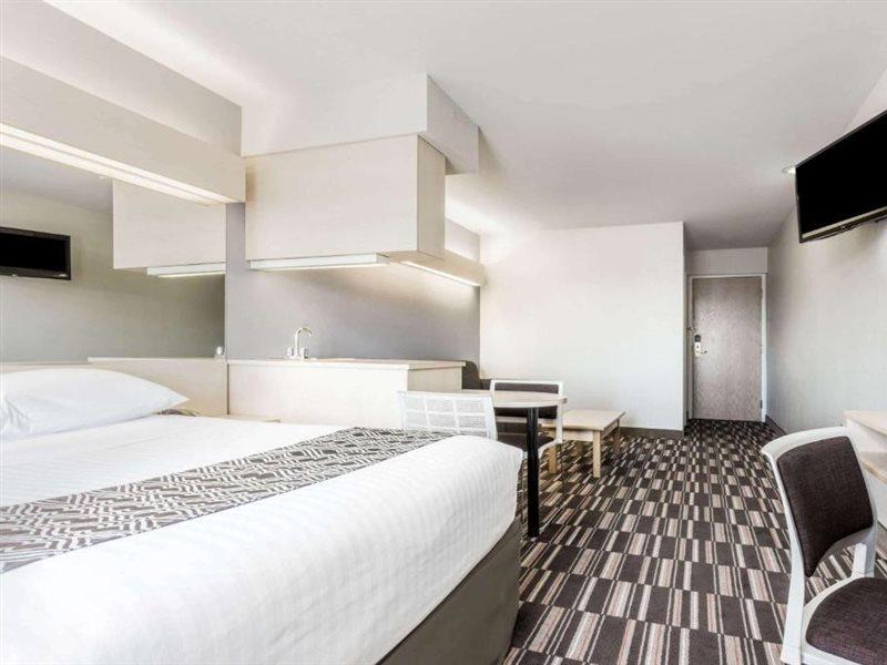 Microtel Inn & Suites Modesto Ceres Exterior foto